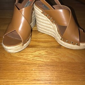 Steve Madden Studded Wedges
