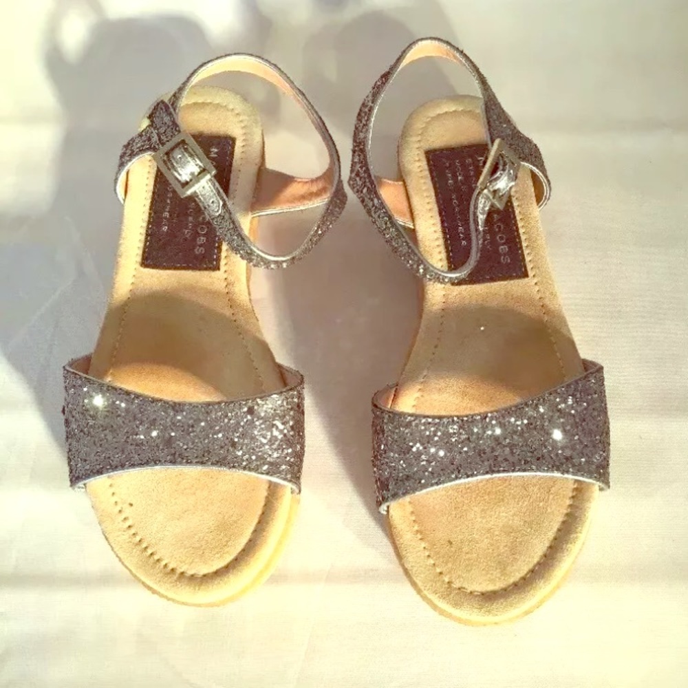 SOLD Marc Jacobs Flat  Silver Glitter Sandals 36