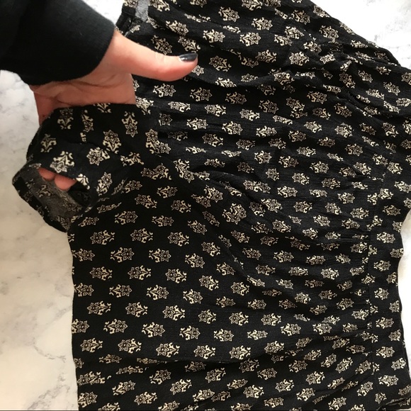 cute flowy shorts - Picture 2 of 3