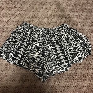 EUC Pocketed Tribal Print Flowy Shorts