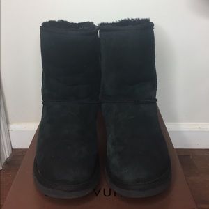 Classic Black Short Ugg Boots Size 9