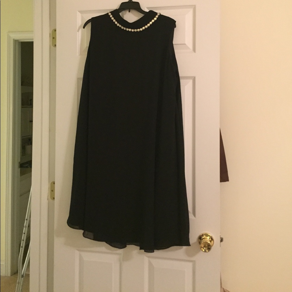 Eliza J - Little Black Dress