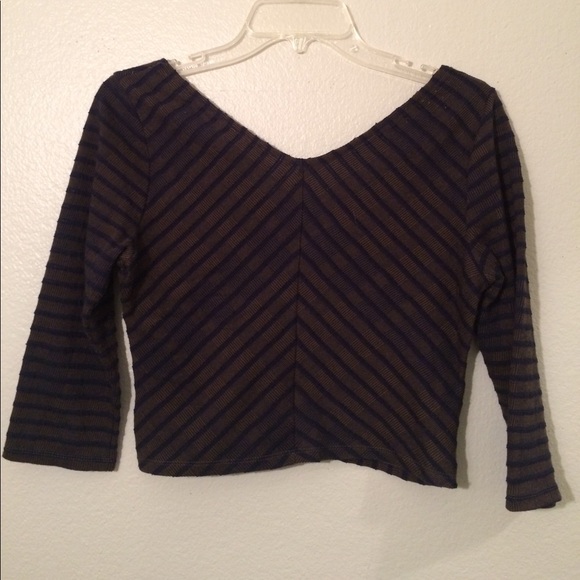 Free People 3/4 Sleeve Crop Top - Picture 3 of 3
