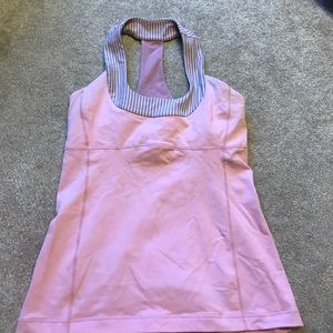 Lululemon scoop neck tank top.