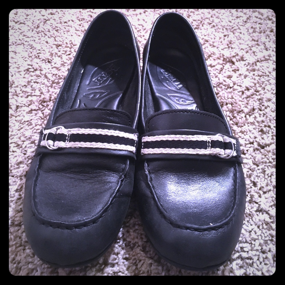 Born Leather Loafers