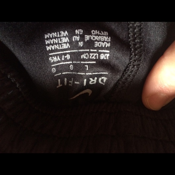 Nike Elite Black shorts - Picture 4 of 4