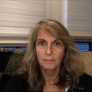 Meet your Posher, Marci