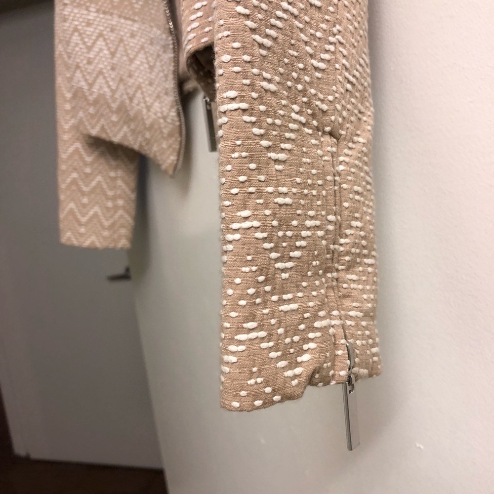 1State Pattern Jacket - Picture 3 of 4