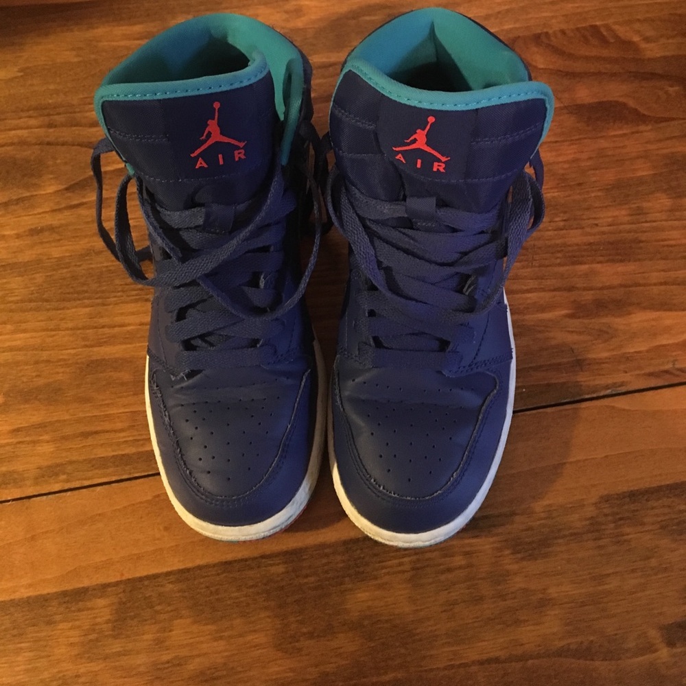 Boys Air Jordan Basketball Shoes