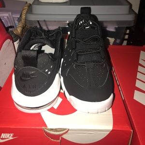 Nike sneakers kid size 6 women’s 8