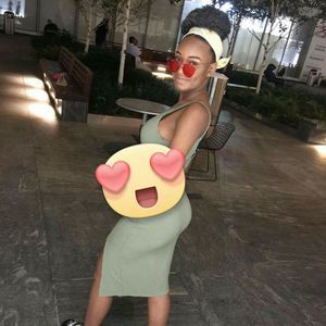 Meet your Posher, Alexandra