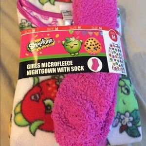 Shopkins Girls microfleece nightgown with socks
