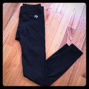 Lorna Jane yoga pants