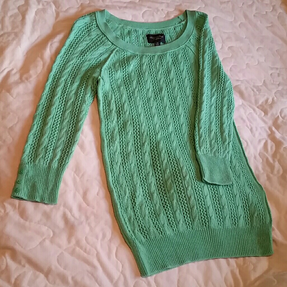 American Eagle sweater