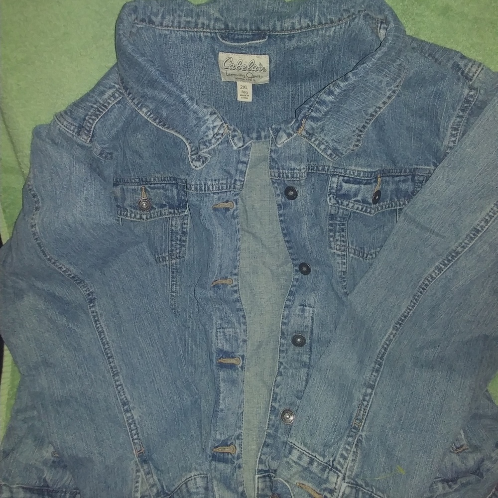 EUC Cabelas jean jacket