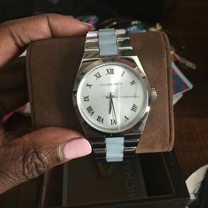 Authentic Silver Mk watch. Battery not working