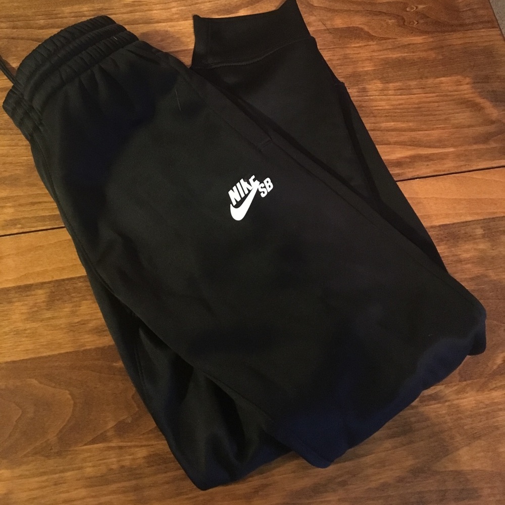 Boys Nike Skateboard Pants
