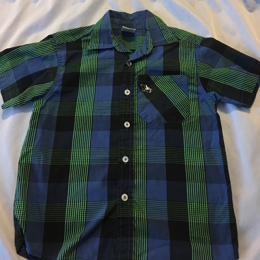 Cute buttoned shirt