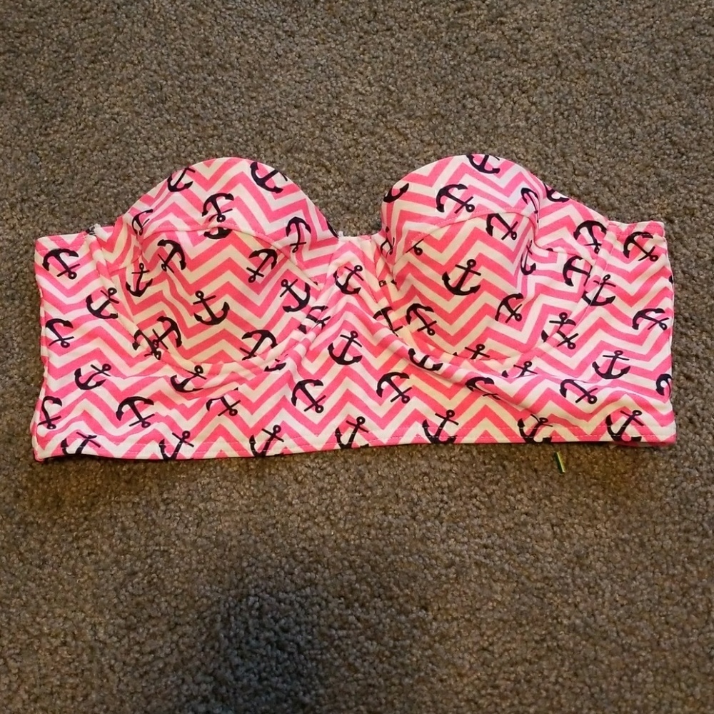 Swimsuit top