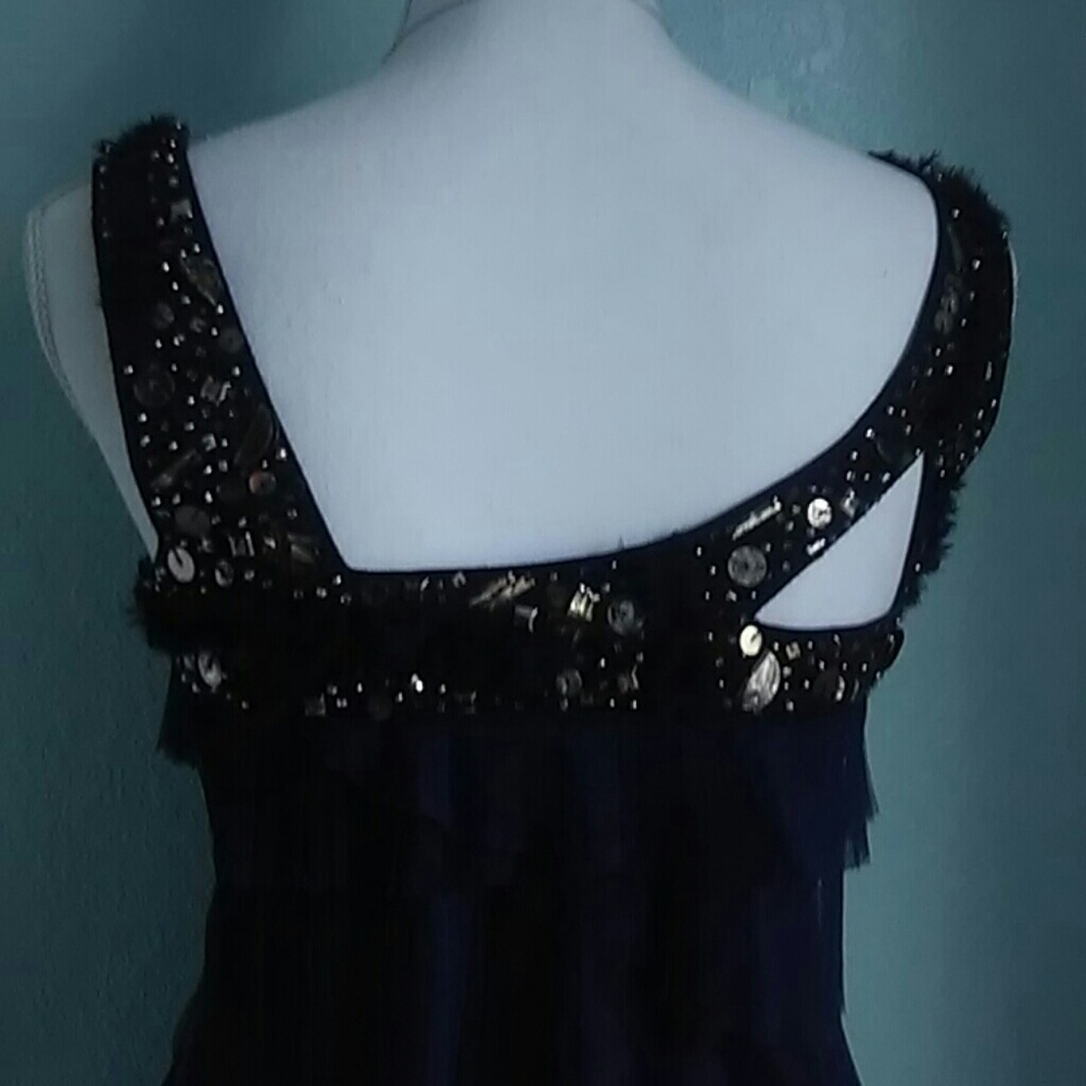 ✨HP✨ Miss Me Tiered Pleated Ruffle Sequin Dress - Picture 5 of 5