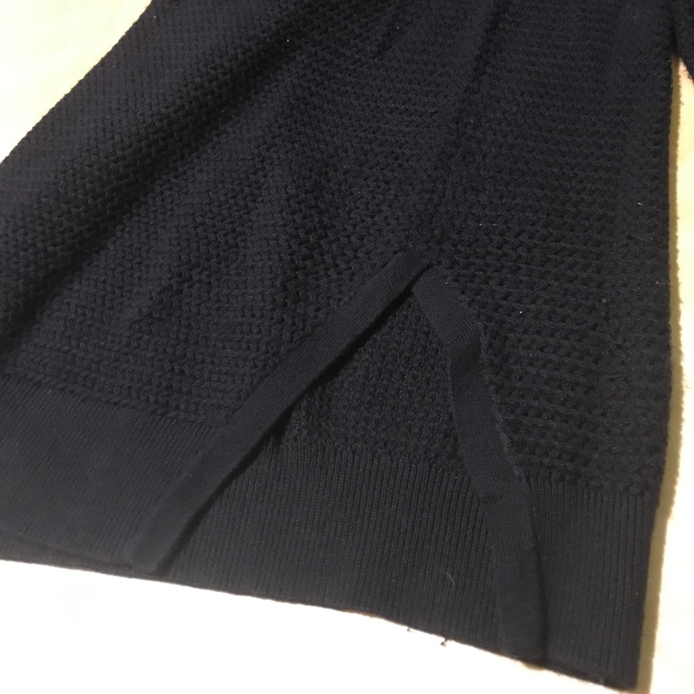 Theory Pima Cotton/Cashmere Navy Sweater - Picture 5 of 8