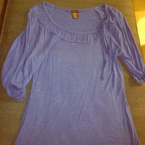 women's blue scoop-neck 3/4 sleeves