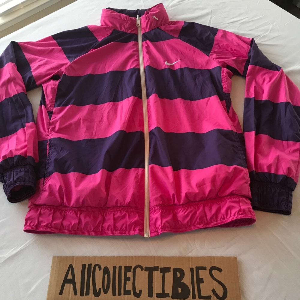 Nike jacket used but in new condition