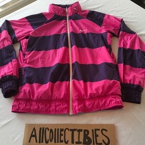Nike jacket used but in new condition
