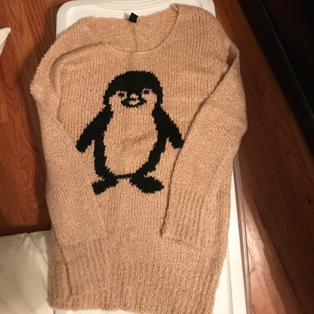 Penguin sweater
