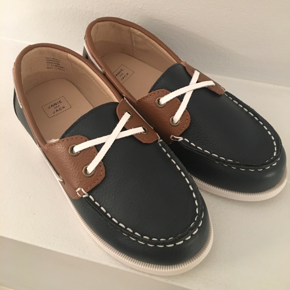 Janie and Jack Boys Navy and White Loafers NWOT