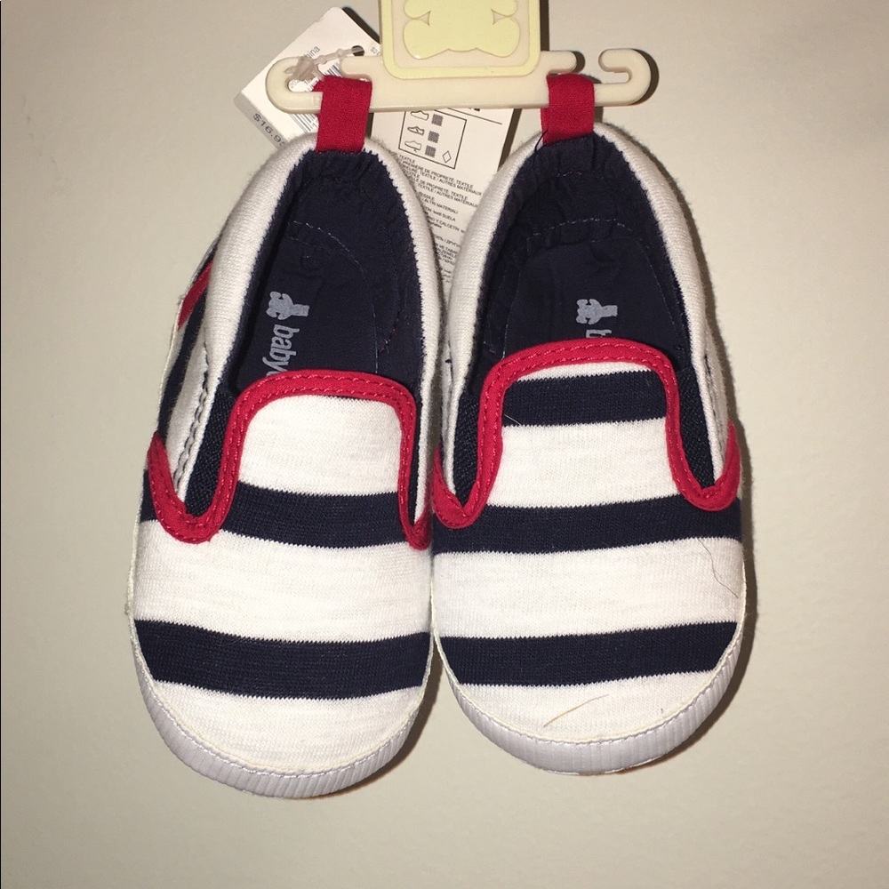 18-24 month baby gap soft shoes