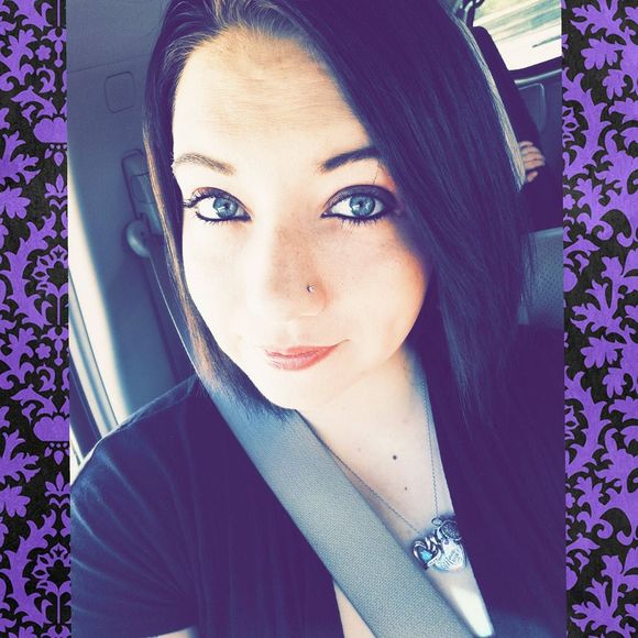 Meet your Posher, Samantha - Picture 1 of 1