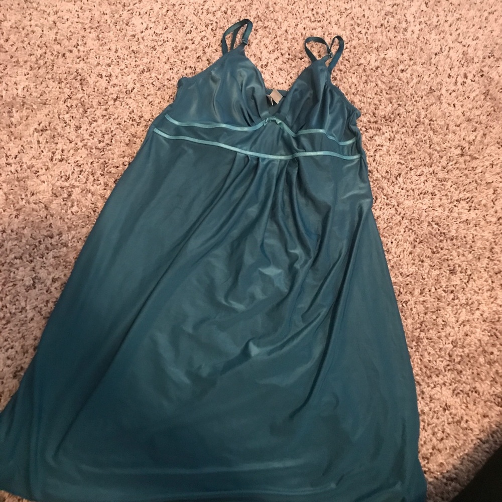 Sleep gown. Worn once