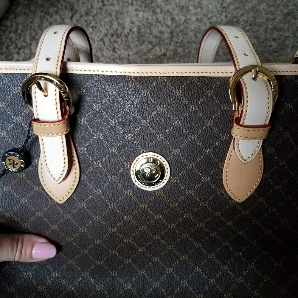 HAPPY HOLIDAYS ❤ RIONI - Picture 2 of 8