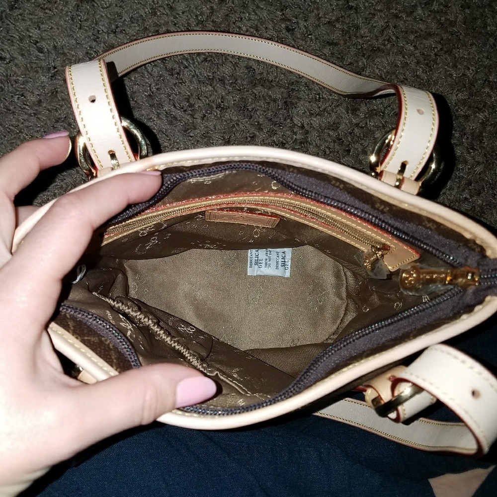 HAPPY HOLIDAYS ❤ RIONI - Picture 6 of 8