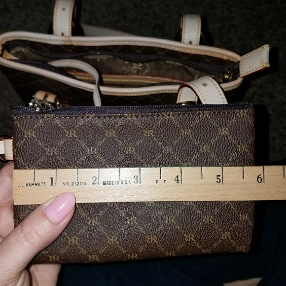 HAPPY HOLIDAYS ❤ RIONI - Picture 5 of 8