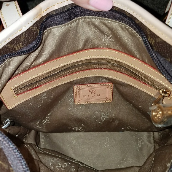 HAPPY HOLIDAYS ❤ RIONI - Picture 7 of 8