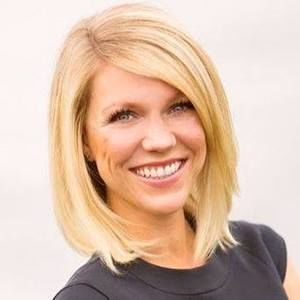 Meet your Posher, Bobbie