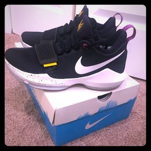 Nike PG 1’s BRAND NEW!