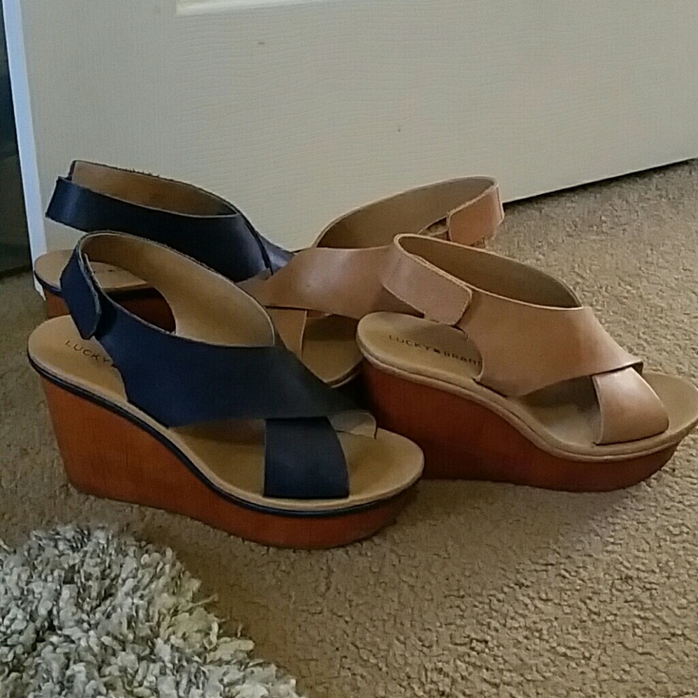 Lucky Brand Wedges 2 pair size 8 - Picture 3 of 8
