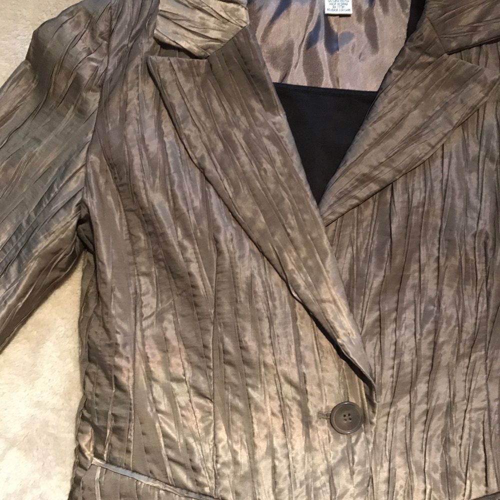 Textured Jacket - Picture 2 of 5