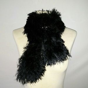 🖤 Plush Winter Scarf #hundredsofscarves