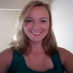 Meet your Posher, Candace