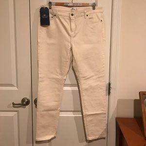 Vineyard Vines sand color skinny jeans