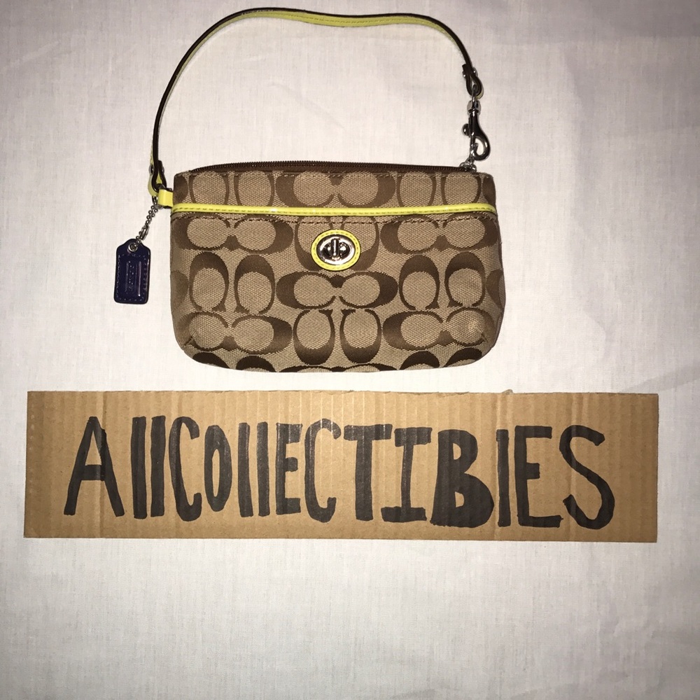 Coach hand bag  used