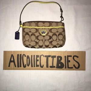 Coach hand bag  used