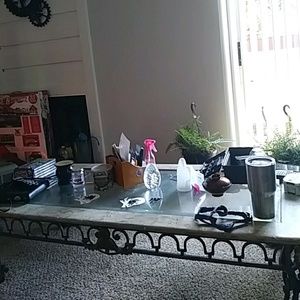 Meet your Posher, Carla