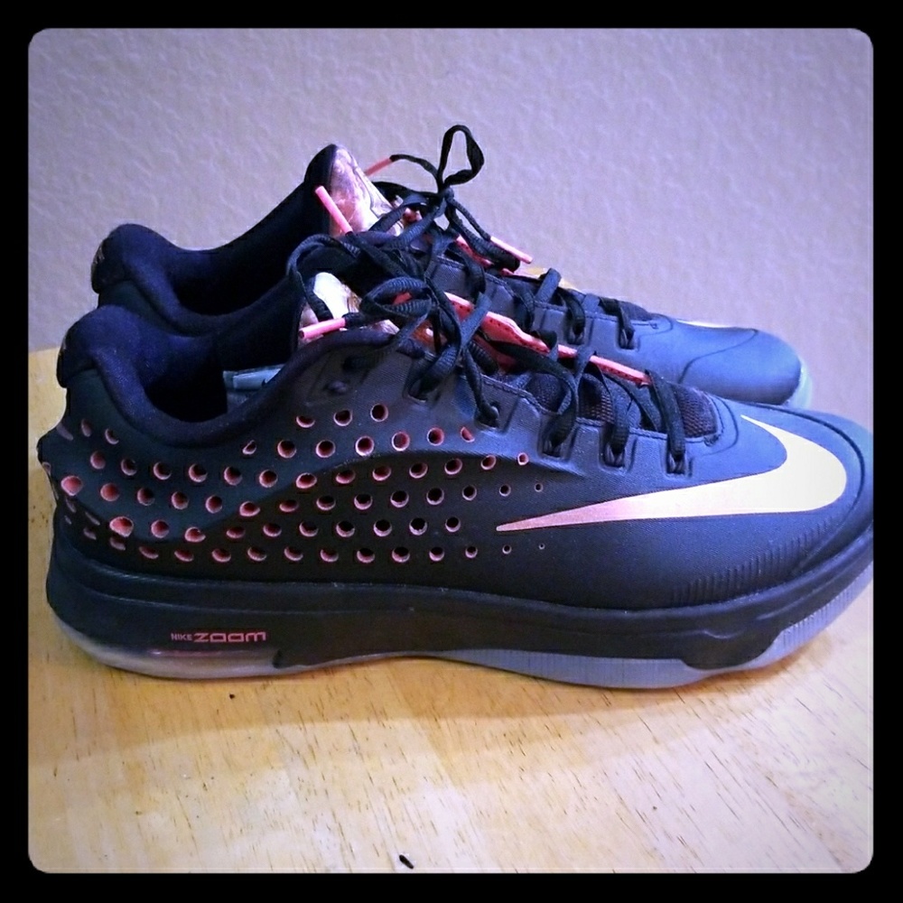 A pair of low top Kevin Durant Elite shoes