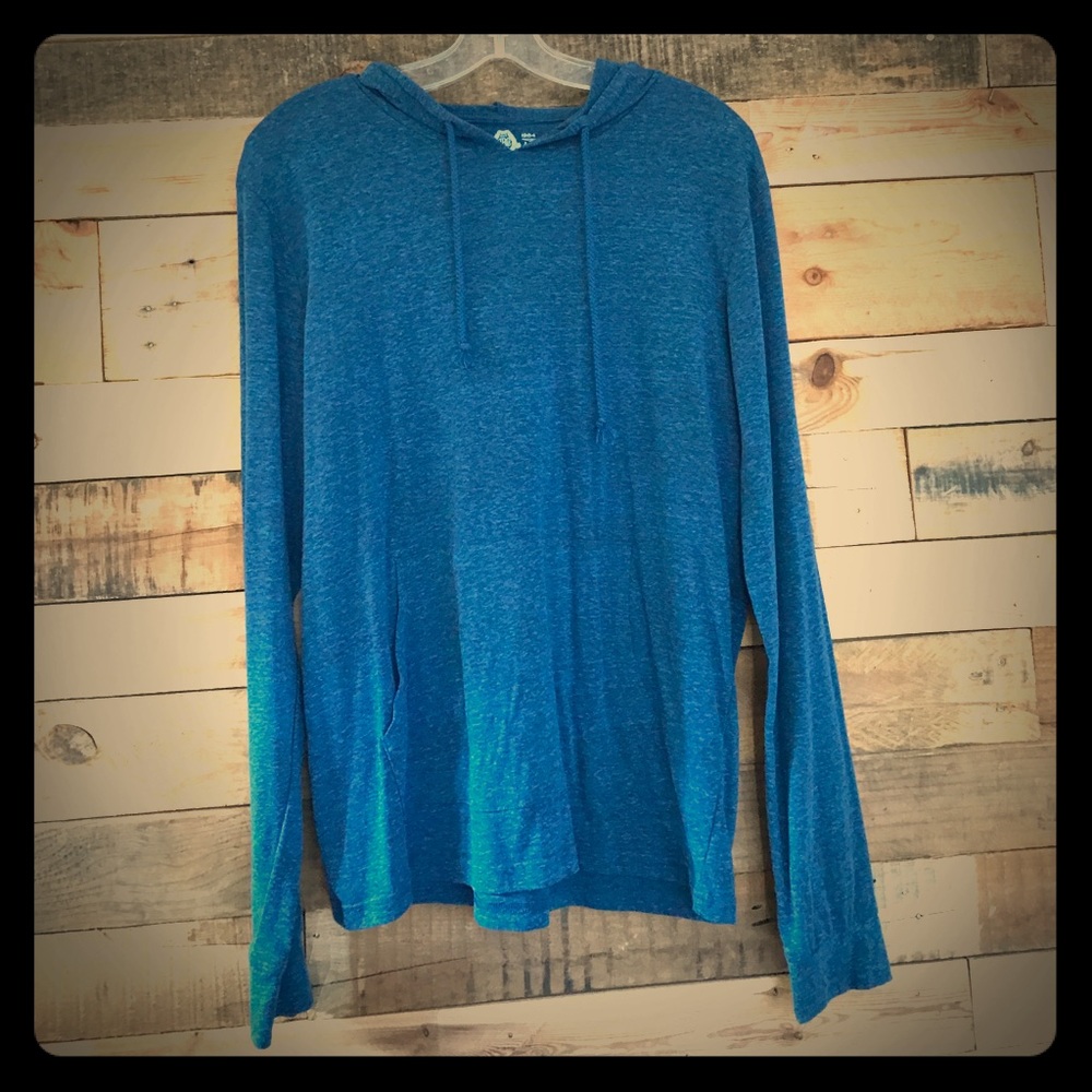 Men's American Rag Light Hoidie. MED.