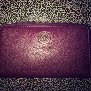 Authentic Michael Kors Wristlet